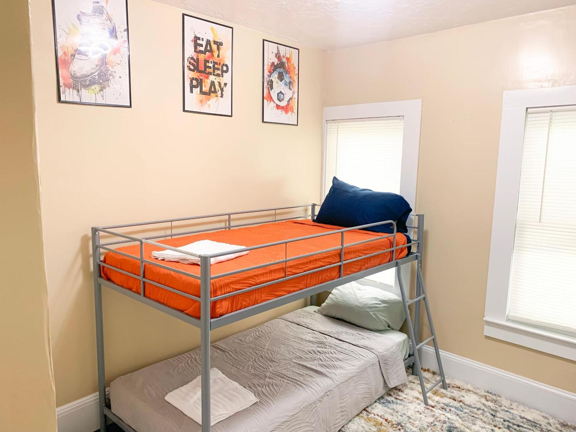 The Freedom Home From Home New Bedford Extérieur photo